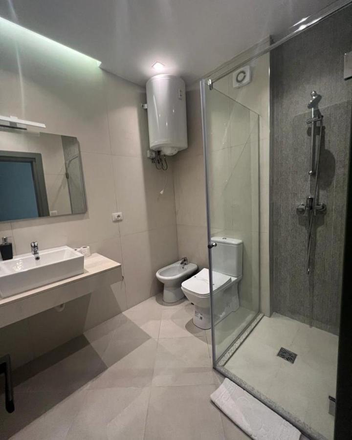Tirana Apartments ภายนอก รูปภาพ