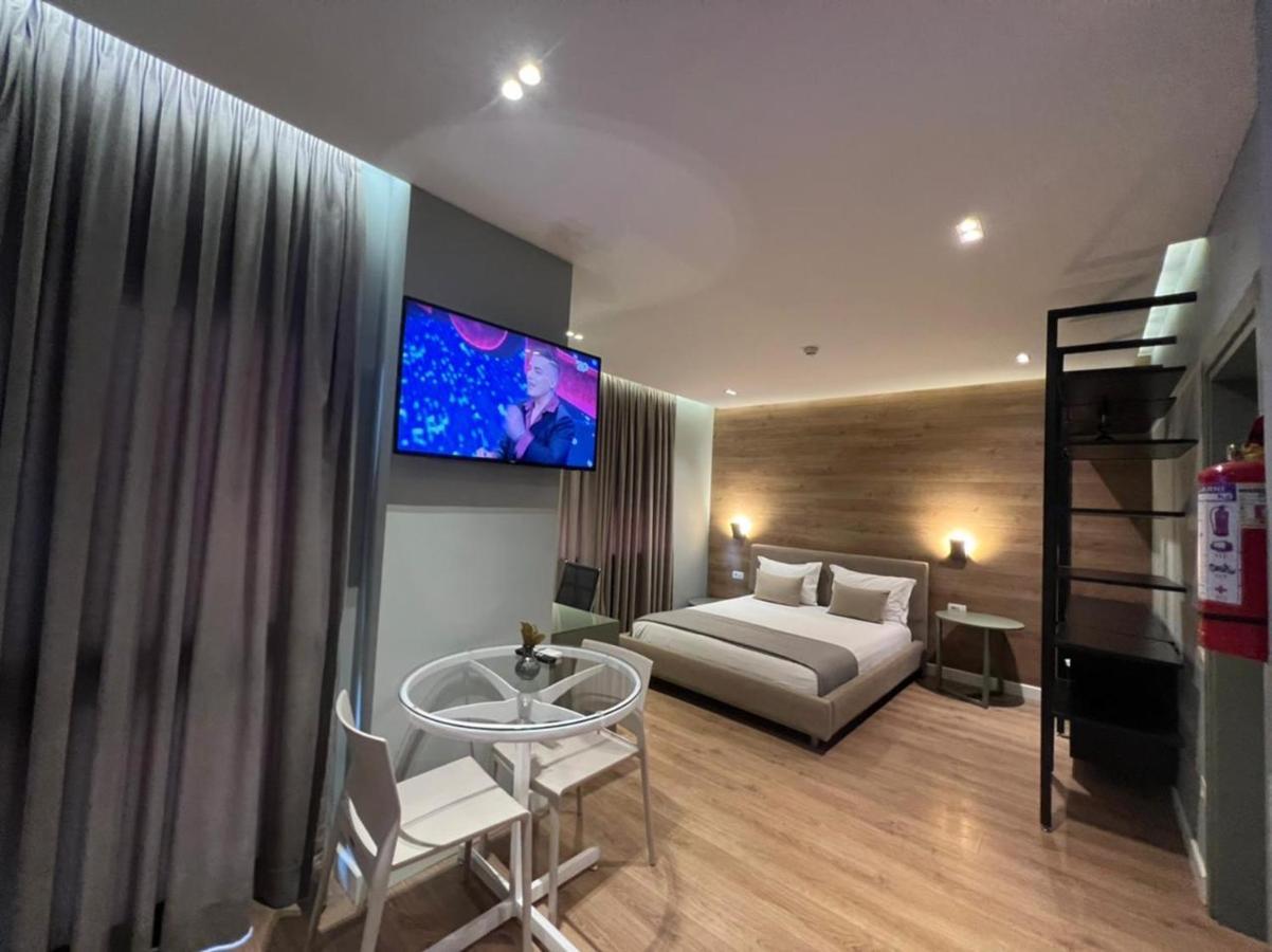 Tirana Apartments ภายนอก รูปภาพ