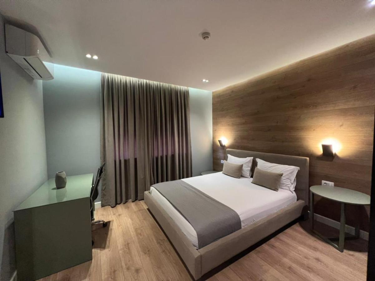 Tirana Apartments ภายนอก รูปภาพ