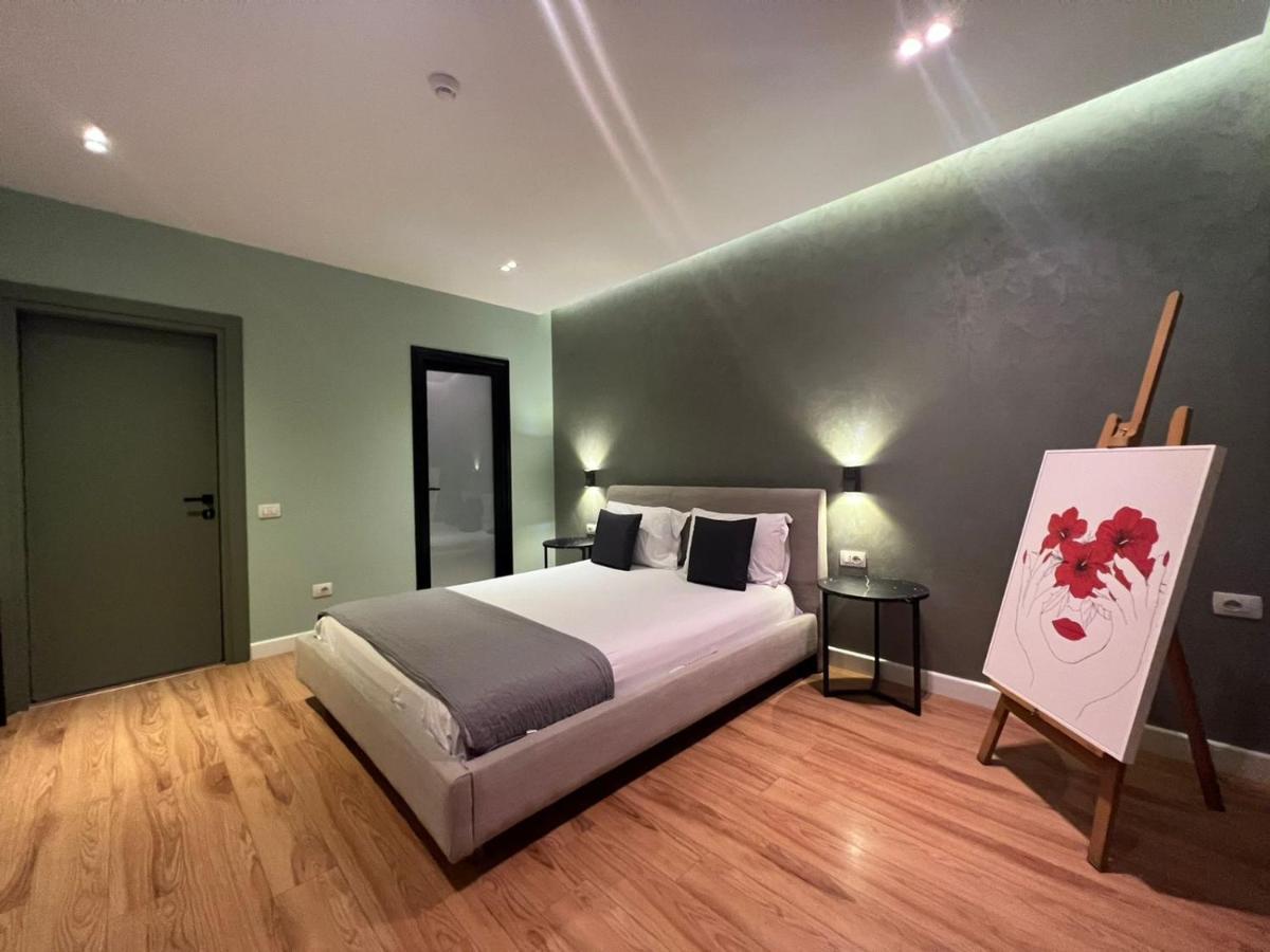 Tirana Apartments ภายนอก รูปภาพ