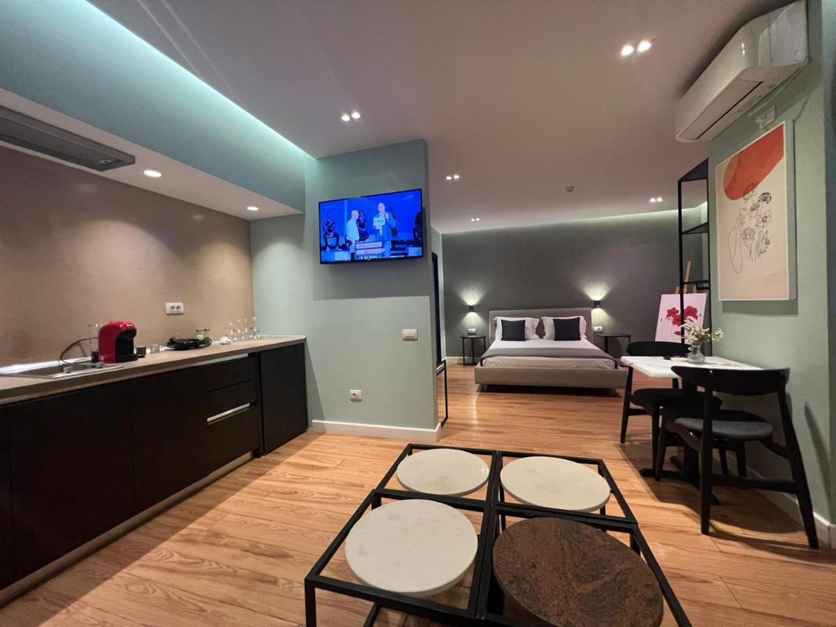 Tirana Apartments ภายนอก รูปภาพ